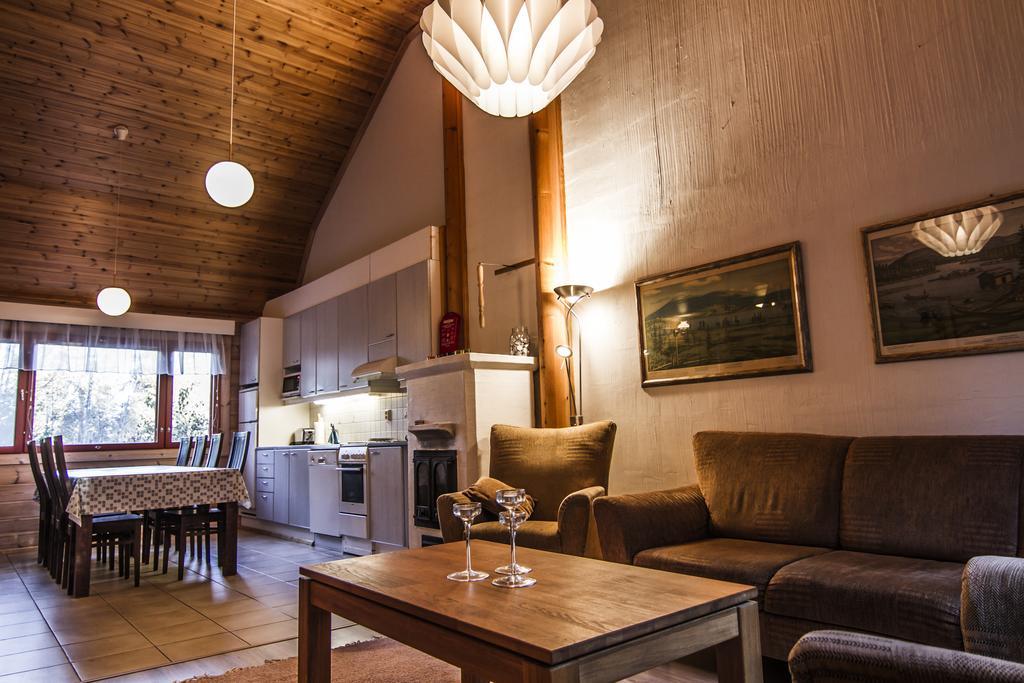 Lomakulkuri Apartments Vuokatti Phòng bức ảnh